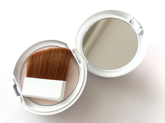 ミネラルUVシームレスベール ブラシセット